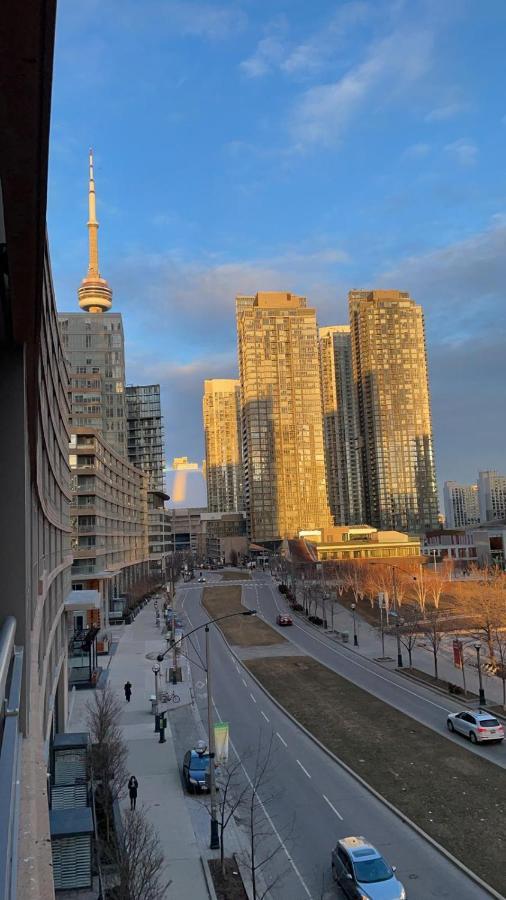 Toronto Downtown Luxurious Stylish 3 Bedroom 3 Bath 2 Balconies Near Rogers Centre Lakeview Condo エクステリア 写真